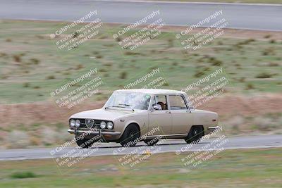 media/Feb-18-2023-Alfa Club (Sat) [[3177814e76]]/Intermediate and Novice/Sessionm 3 (Turn 2)/